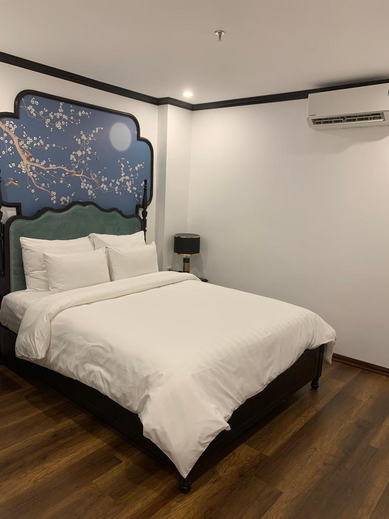 Aquarius Premium Hotel Hanoï Extérieur photo