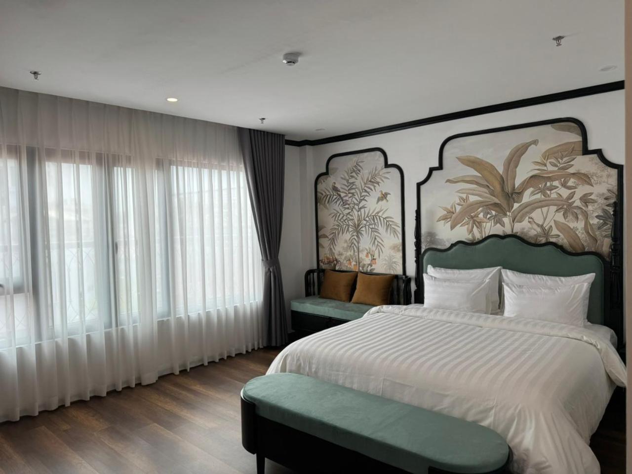 Aquarius Premium Hotel Hanoï Extérieur photo