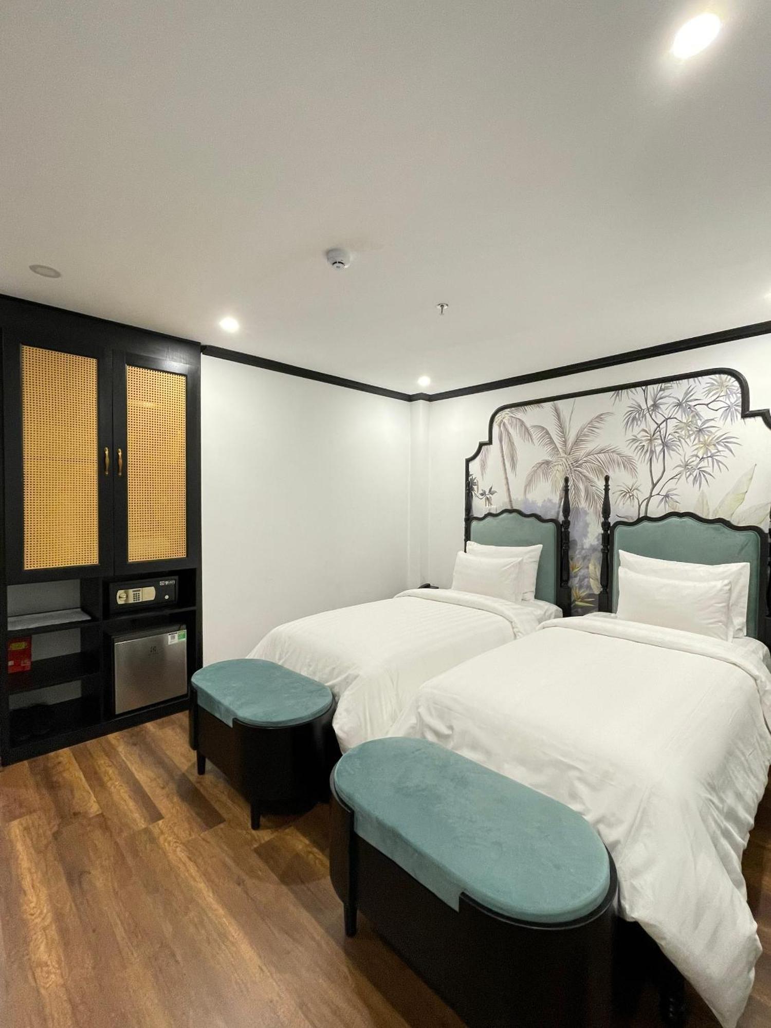 Aquarius Premium Hotel Hanoï Extérieur photo