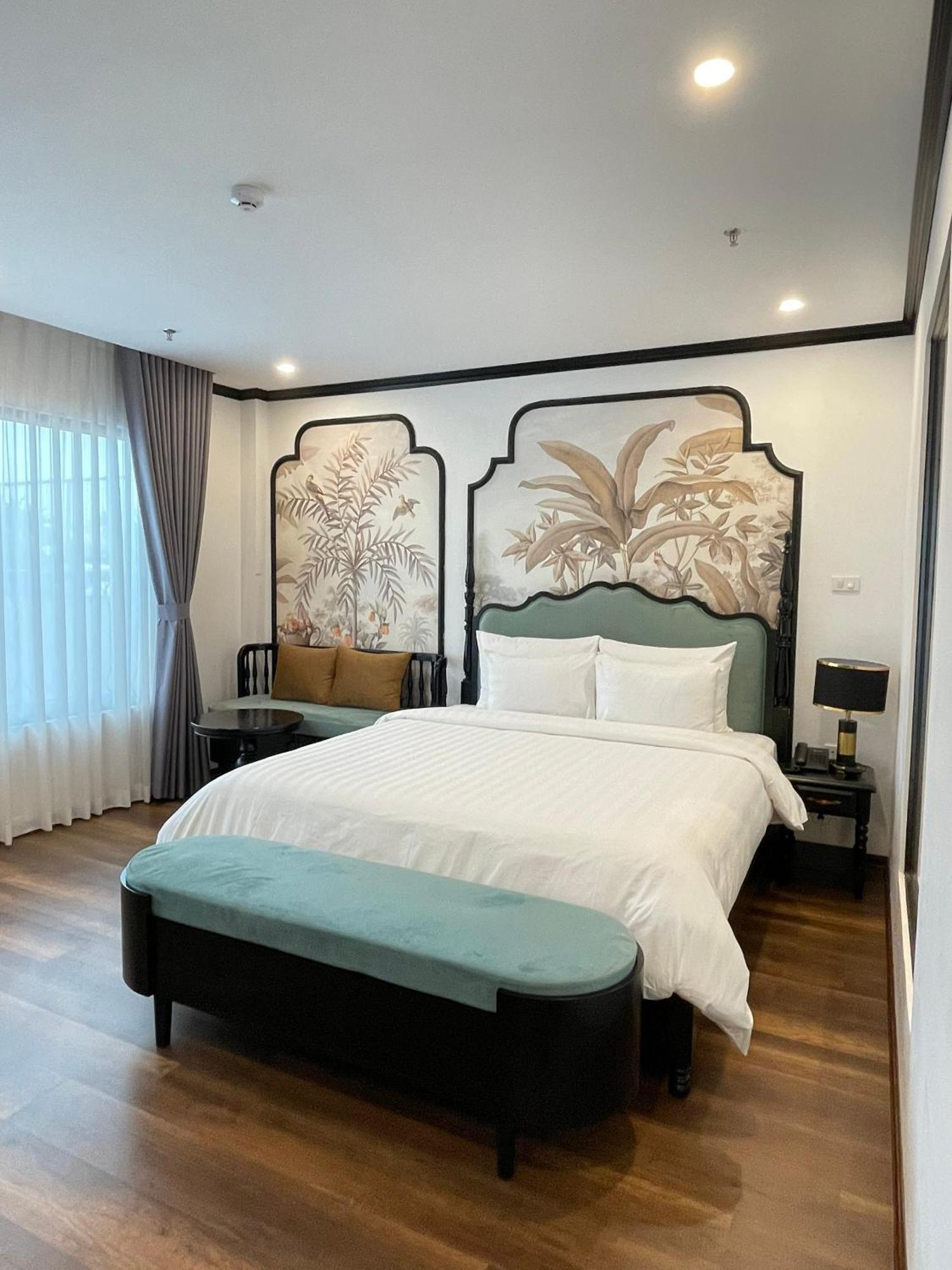 Aquarius Premium Hotel Hanoï Extérieur photo