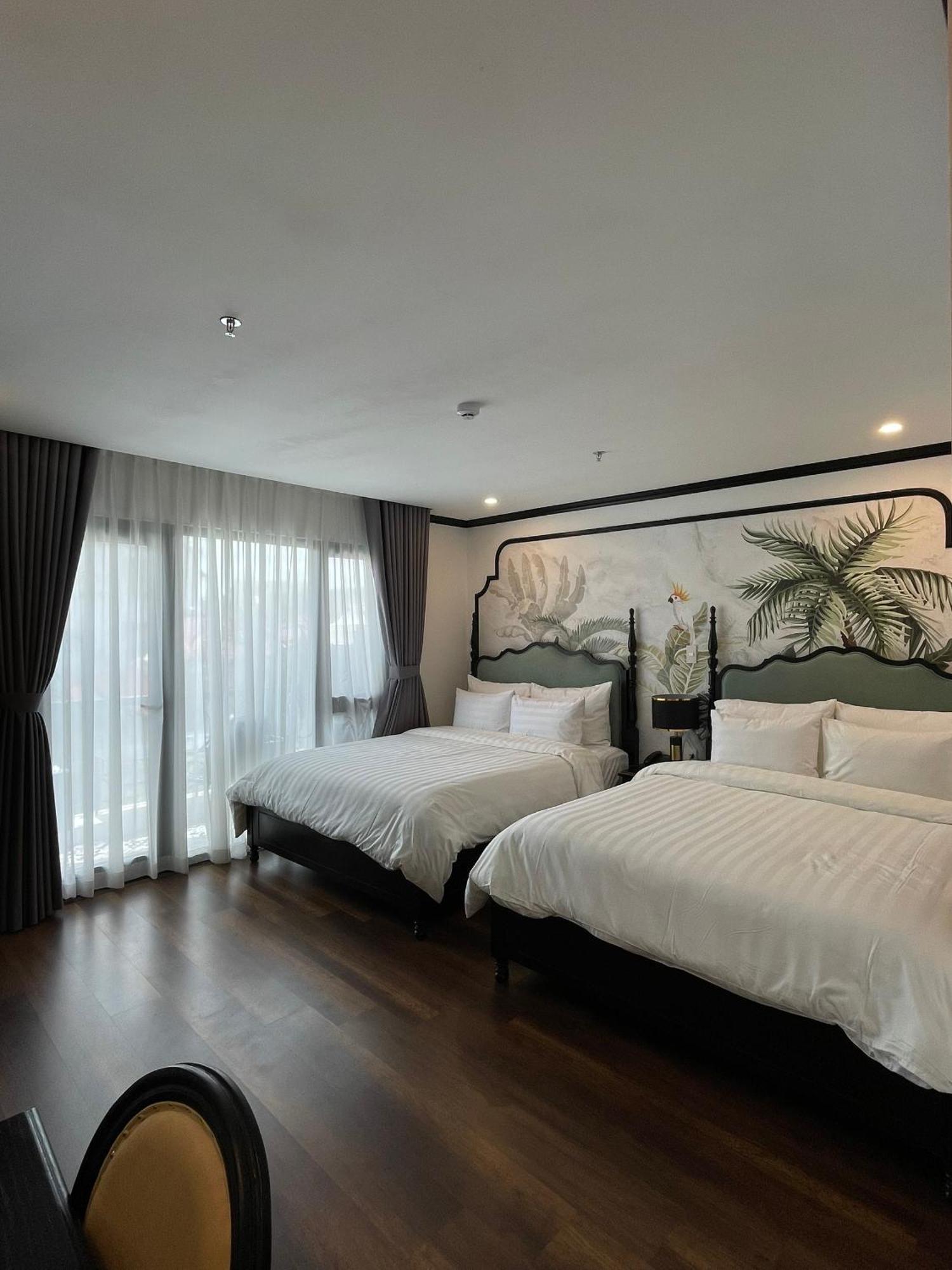 Aquarius Premium Hotel Hanoï Extérieur photo